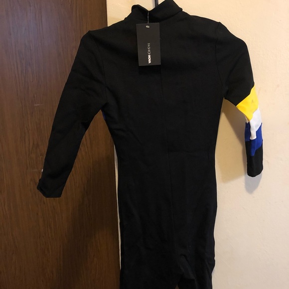 Fashion Nova Color Block Romper - Picture 2 of 3